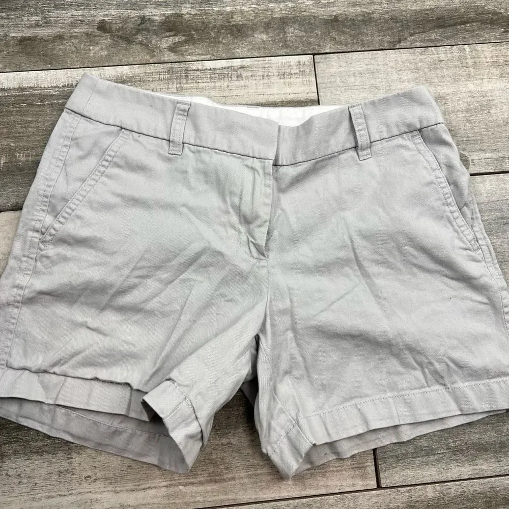 J Crew chino shorts 4‎